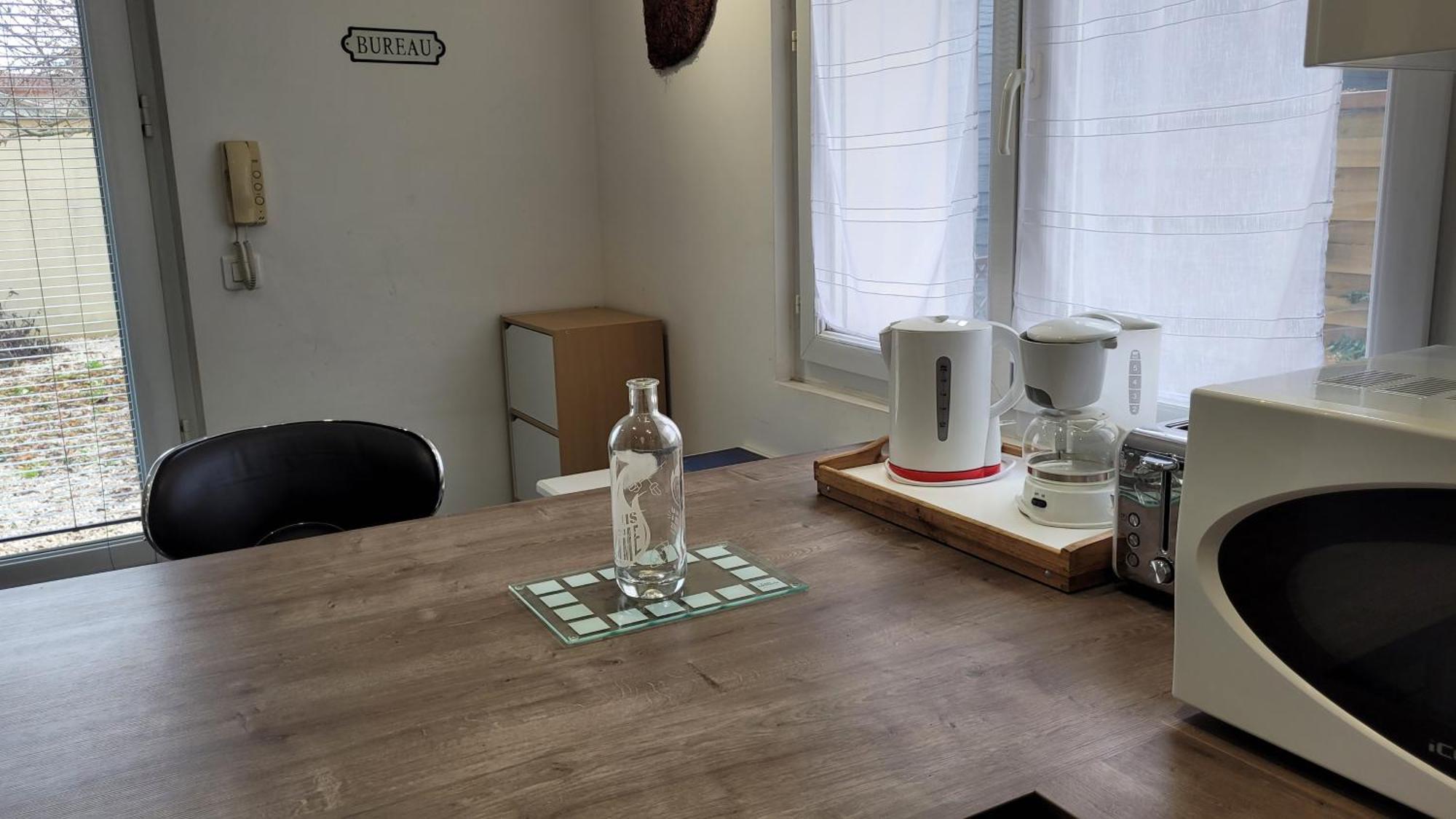 Joli Studio 1 Personne, Avec Terrasse Тарб Екстериор снимка
